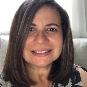 Meet your Posher, Carmen